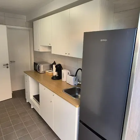 Living Apartment *
